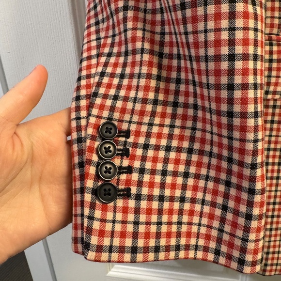 Aritzia Wilfred Margaux Plaid Double Breasted blazer - Picture 6 of 13